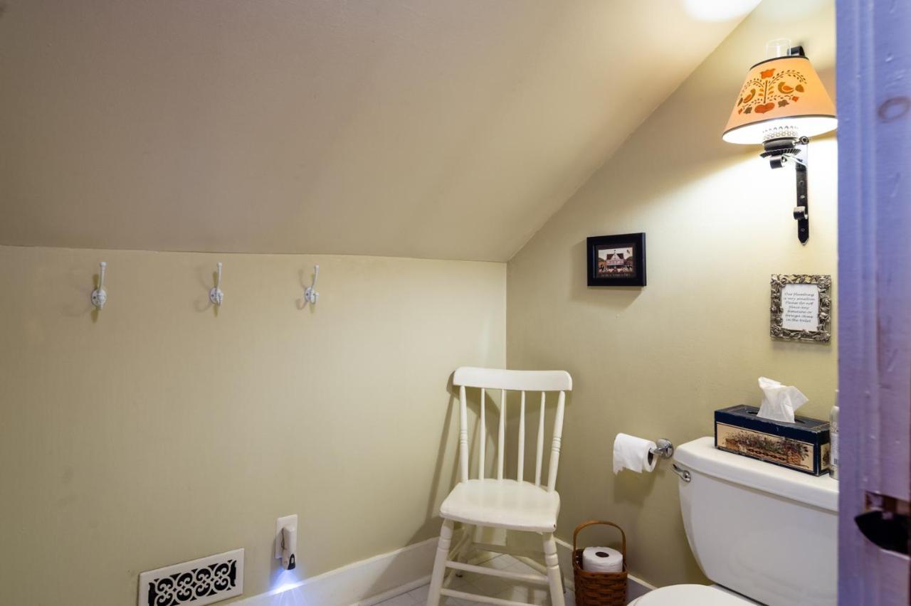 The Pines Of Dresden B&B 외부 사진