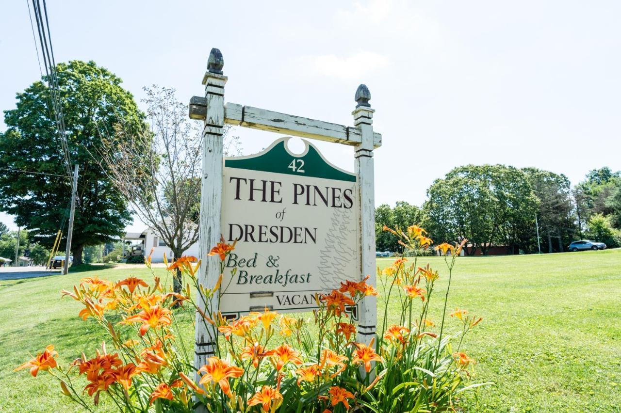 The Pines Of Dresden B&B 외부 사진