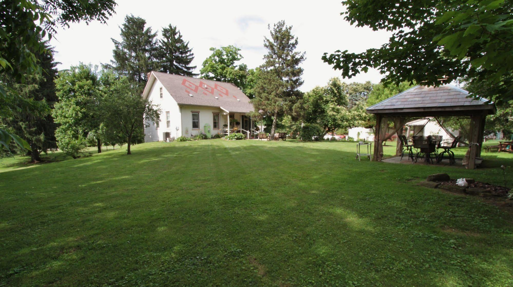 The Pines Of Dresden B&B 외부 사진