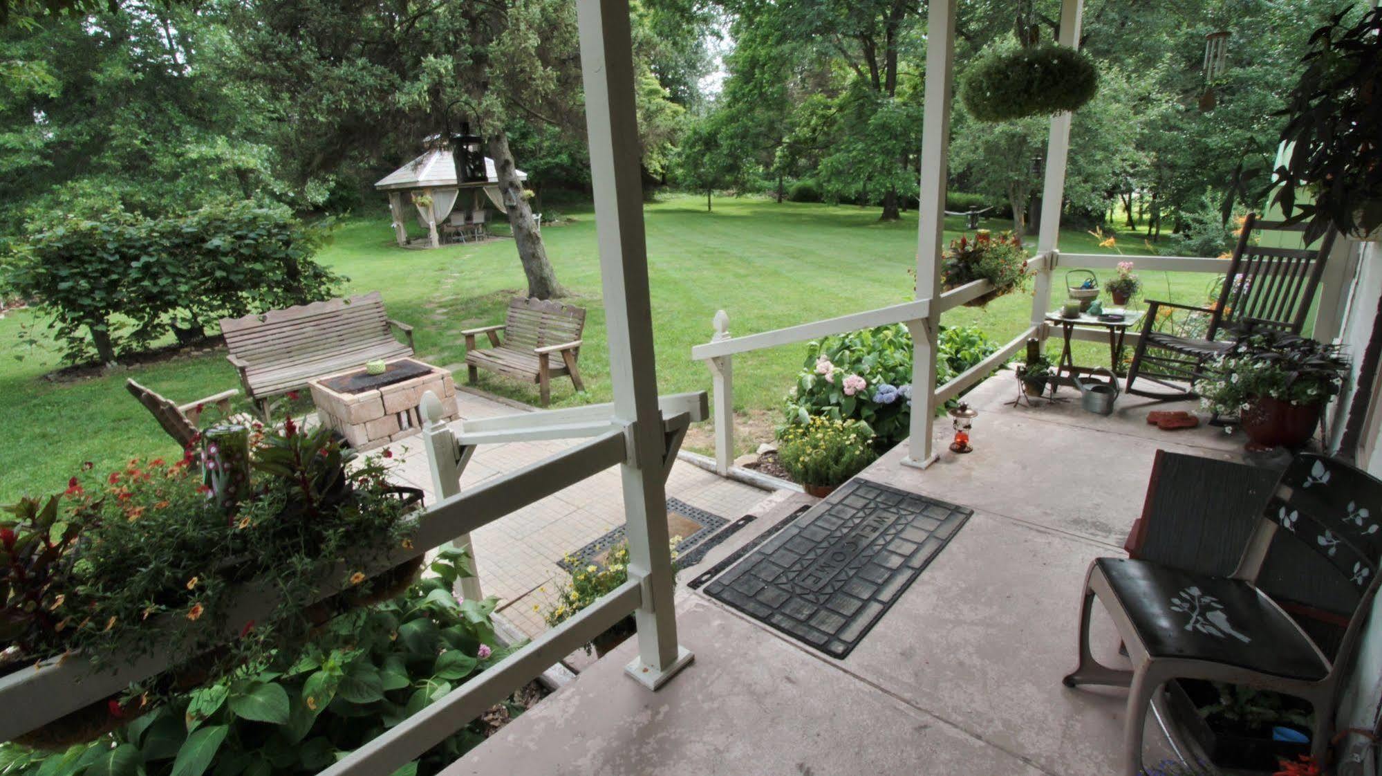 The Pines Of Dresden B&B 외부 사진